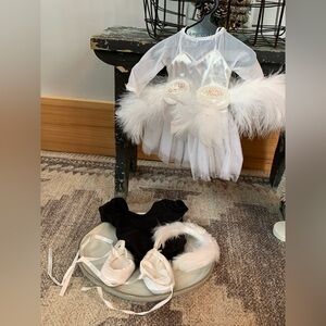 Authentic Pleasant Co American Girl Swan Lake Ballerina Outfit and Leotard